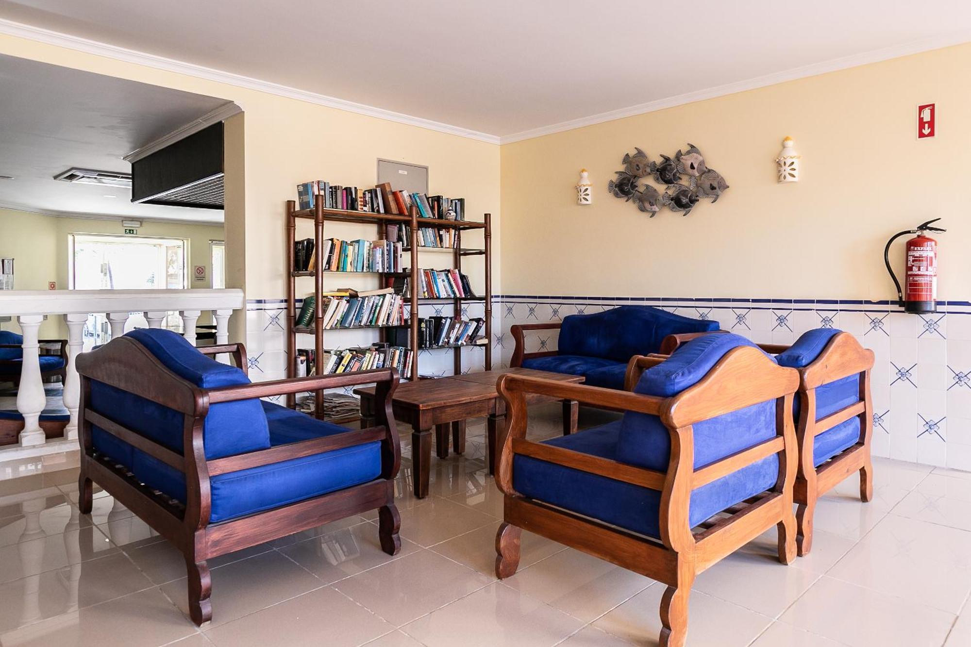 Parque Dos Reis Apartment Монте-Гордо Экстерьер фото
