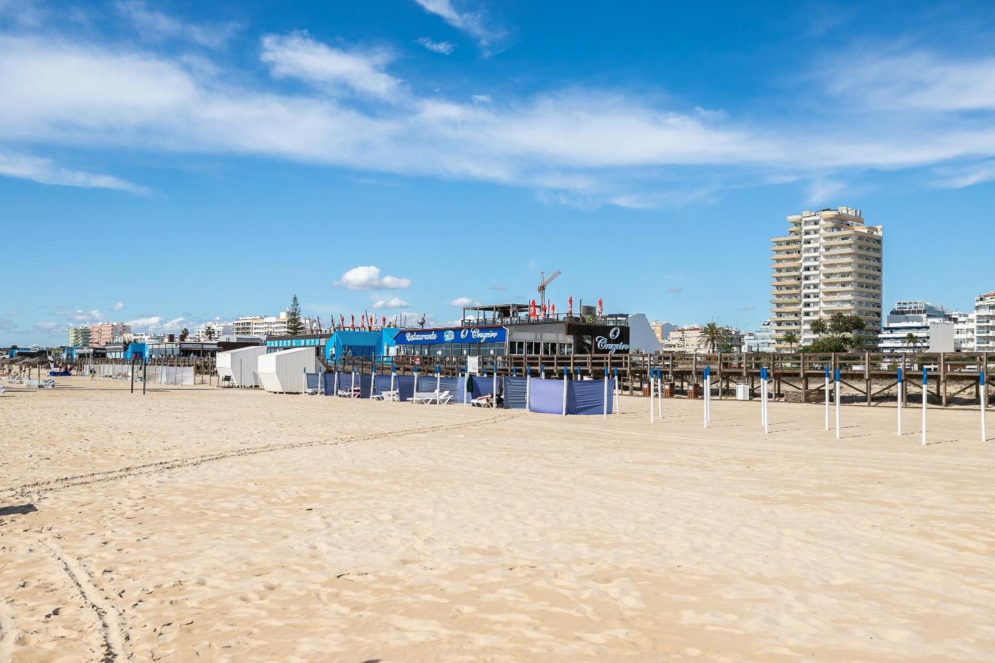Parque Dos Reis Apartment Монте-Гордо Экстерьер фото